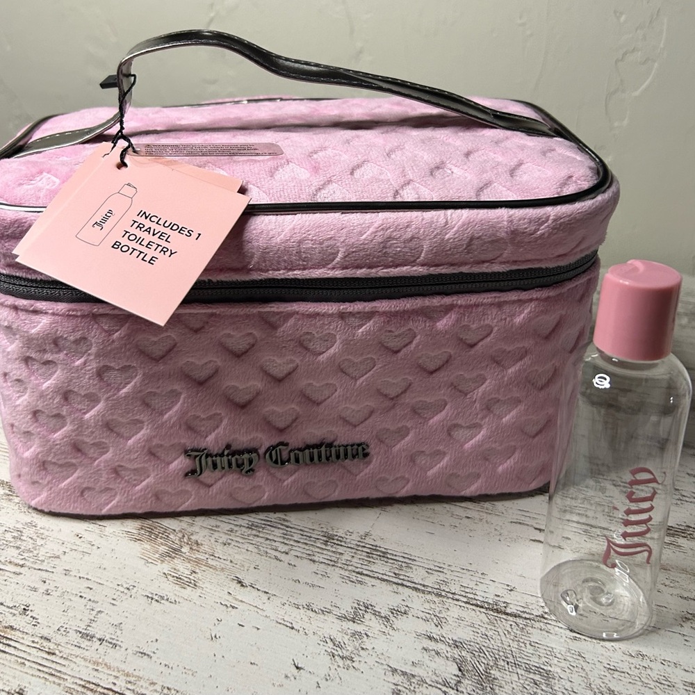 NWT Juicy Couture Make up Toiletries Cosmetic Travel Bag